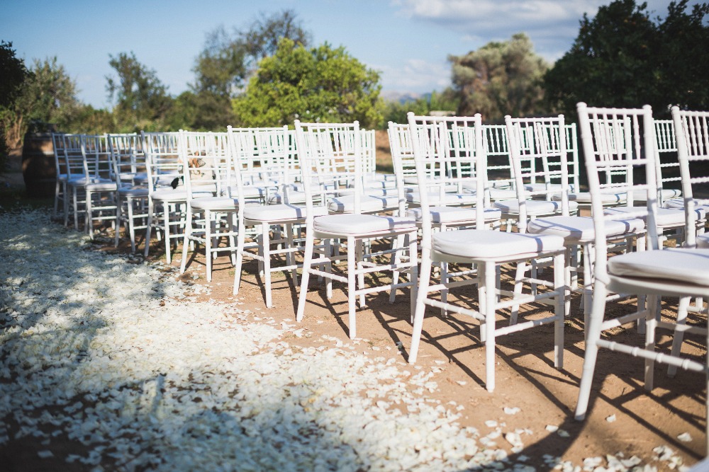 quiet-little-winery-wedding-on-the