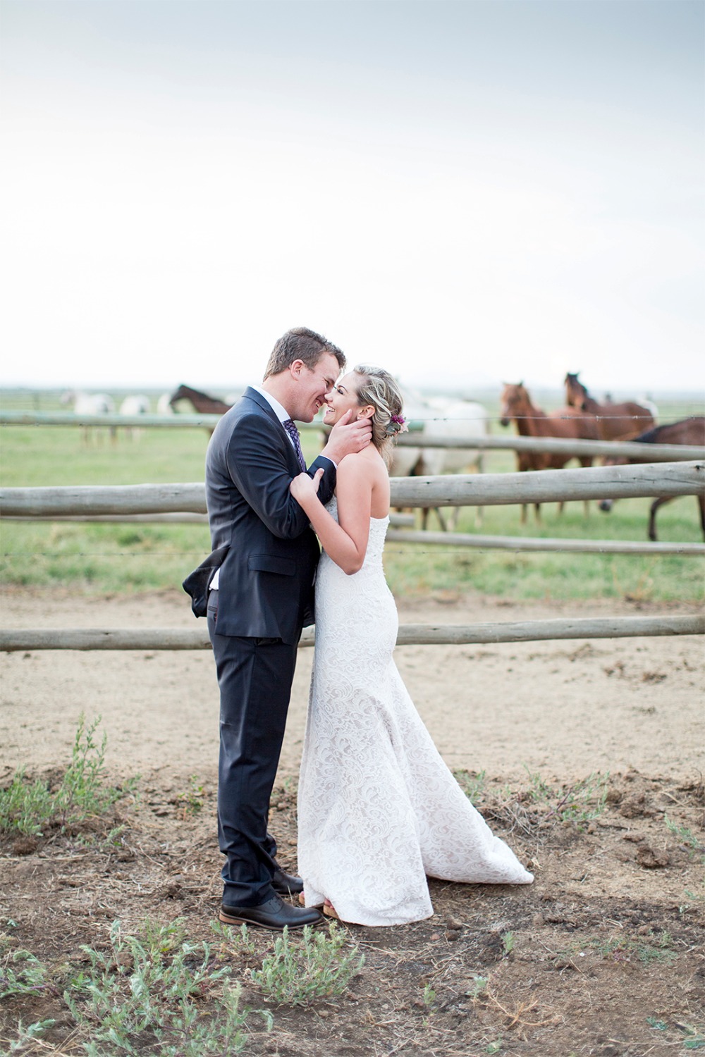 rustic-family-built-ranch-wedding-day
