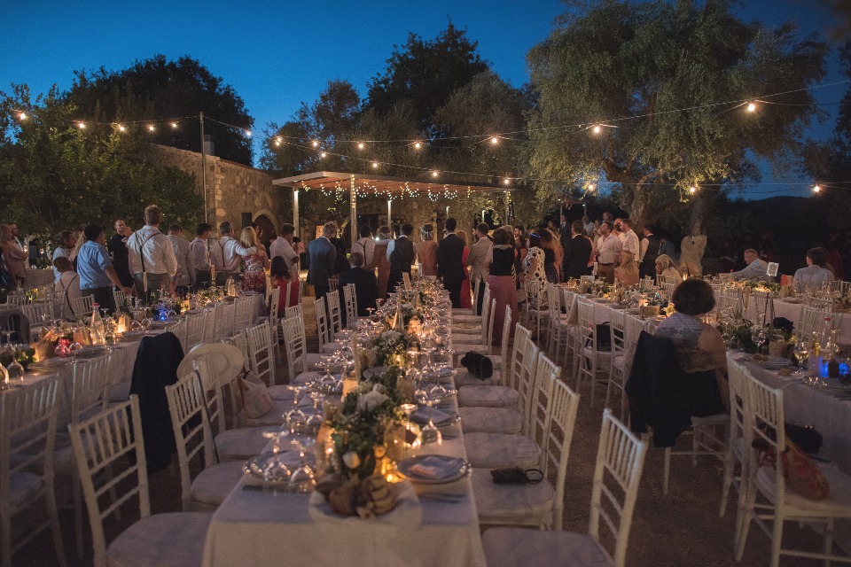 light up your wedding reception with romantic lighting