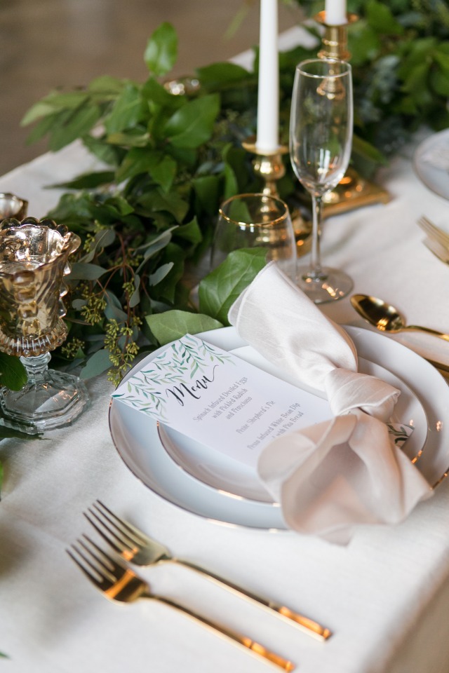 Green white and gold table decor