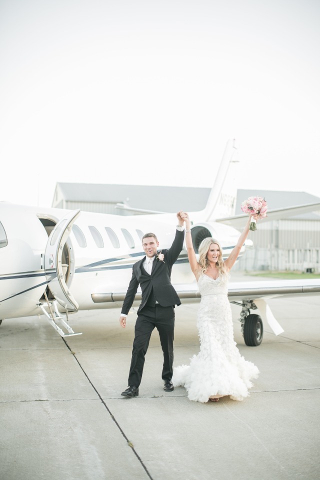 jet setting bride and groom