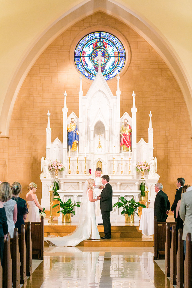 chapel wedding ceremony in Georgia