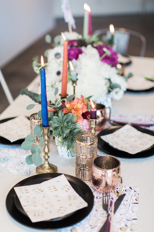 Colorful centerpiece with mismatched metallics