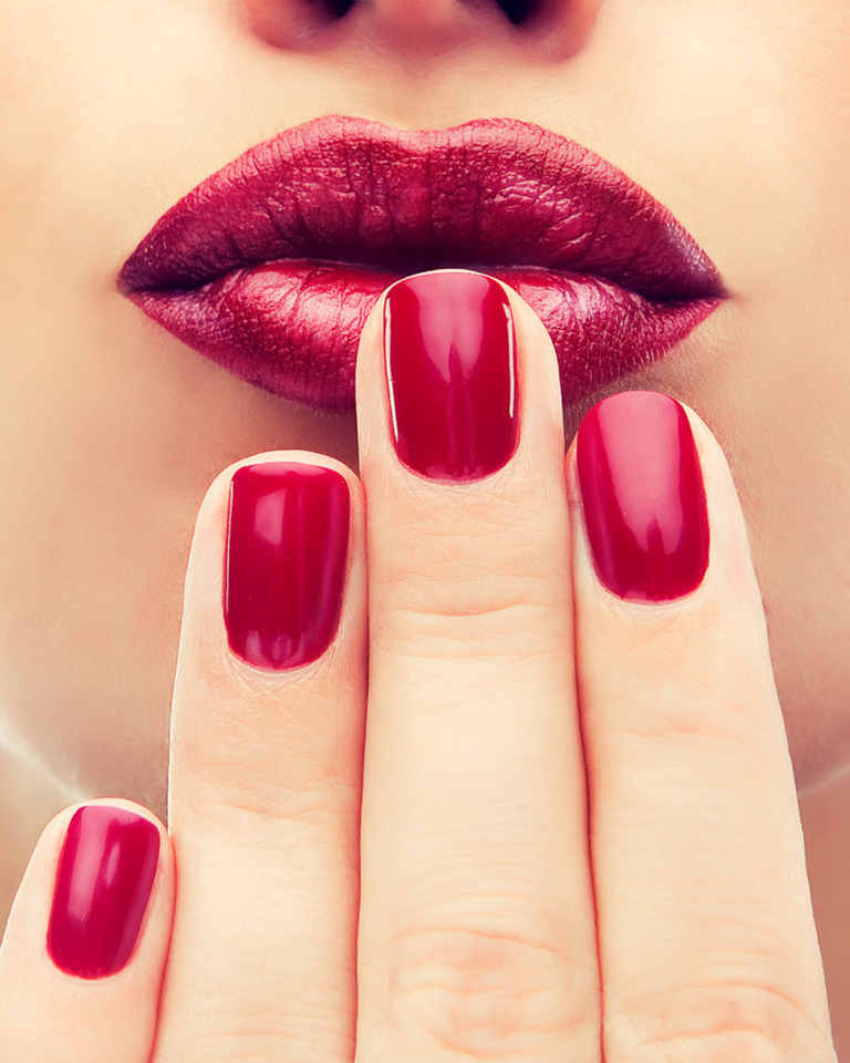 blood red lip and nail look