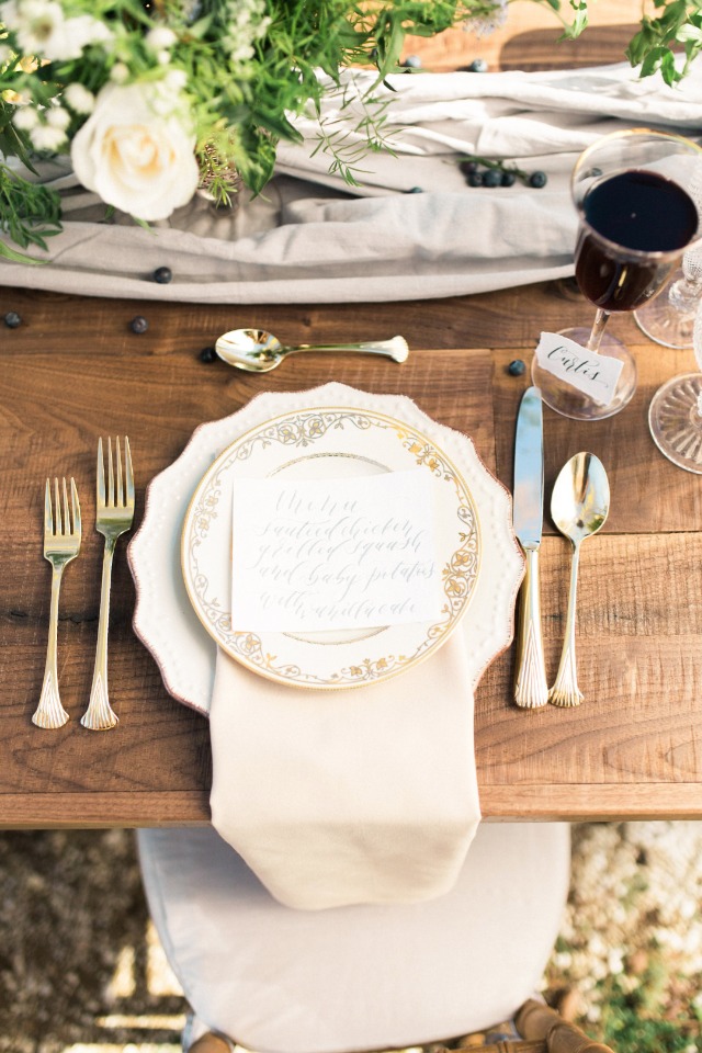 how to set a table elegantly
