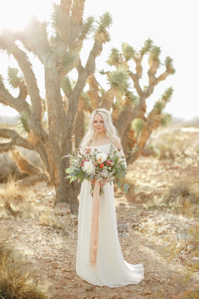 Desert boho bride