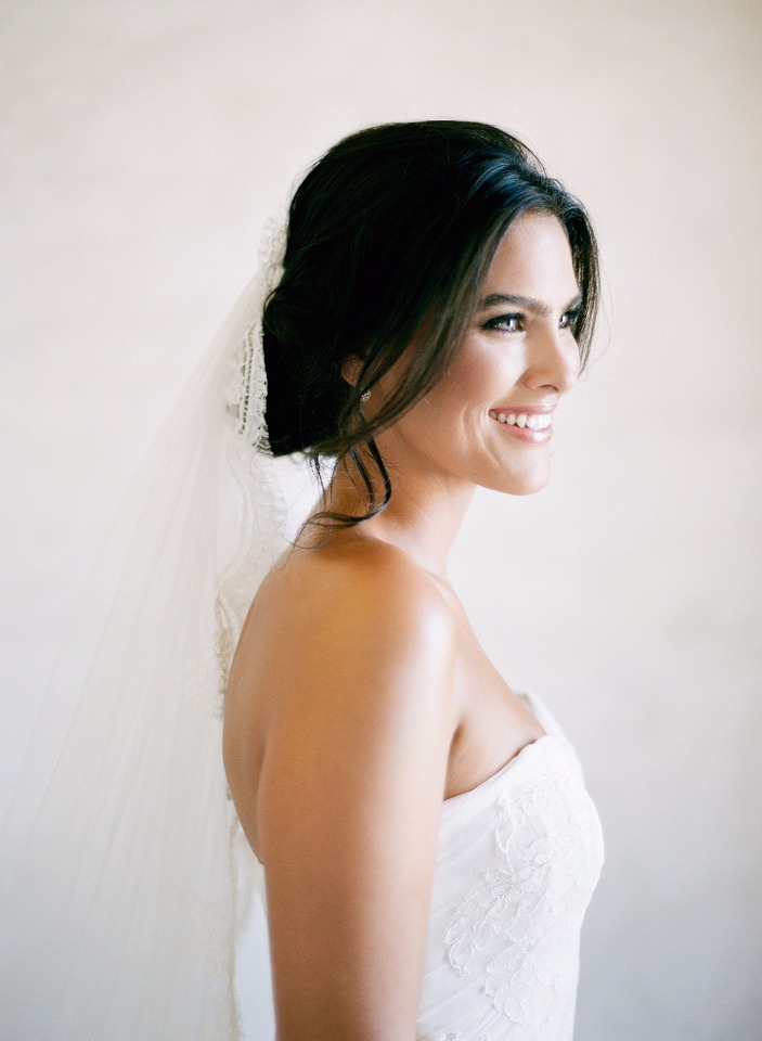 Classic and fresh wedding makeup ideas.