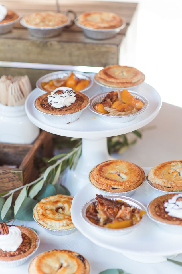 Mini pie bar for guests