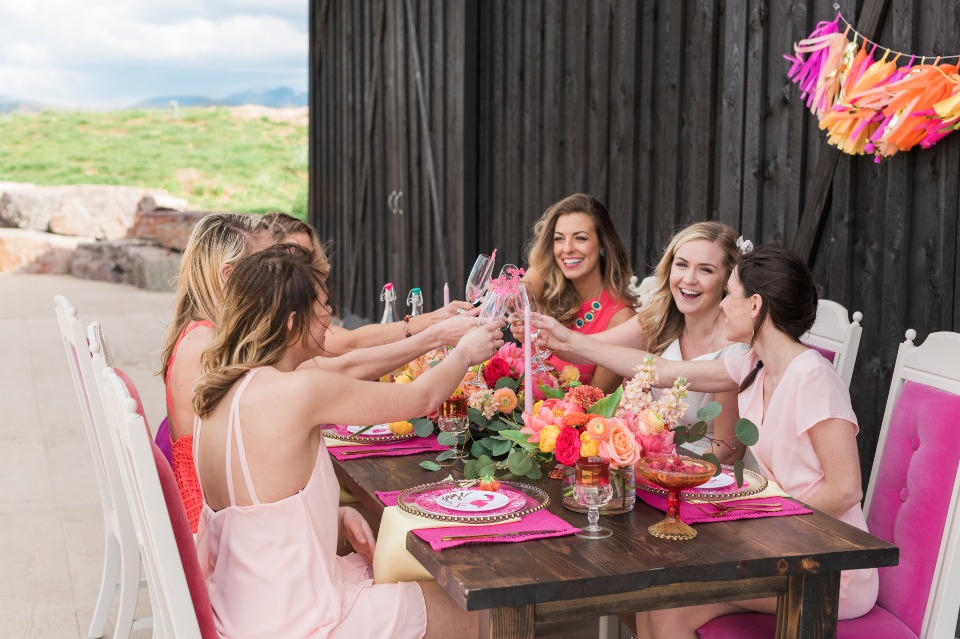 Cheers to the bride-to-be!
