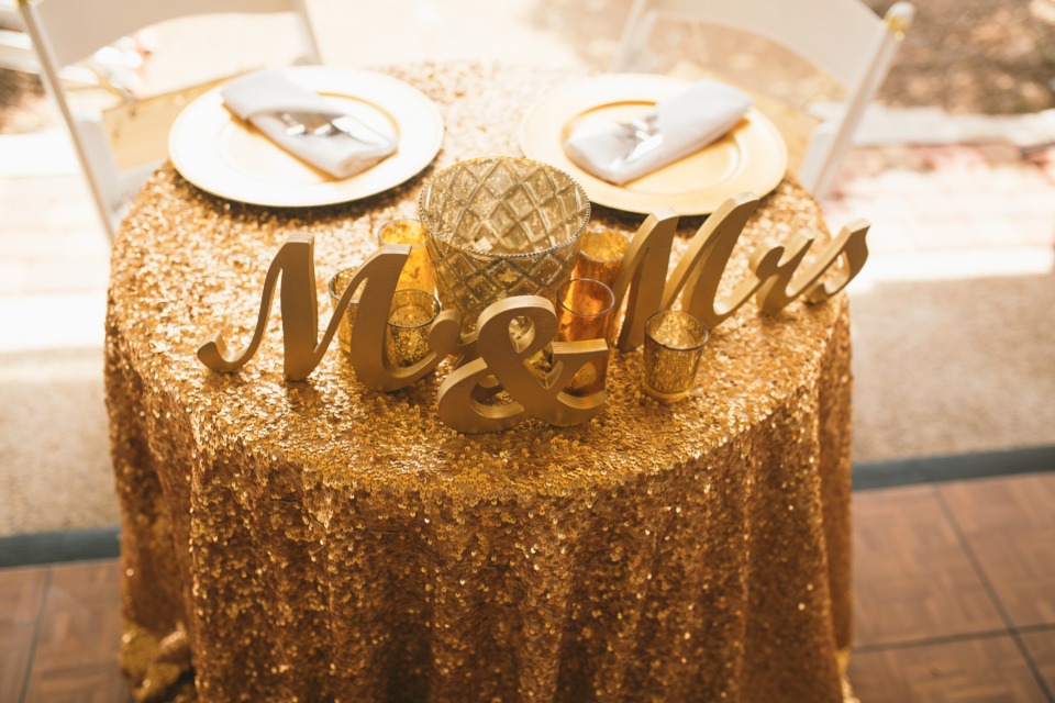 Gold sweetheart table