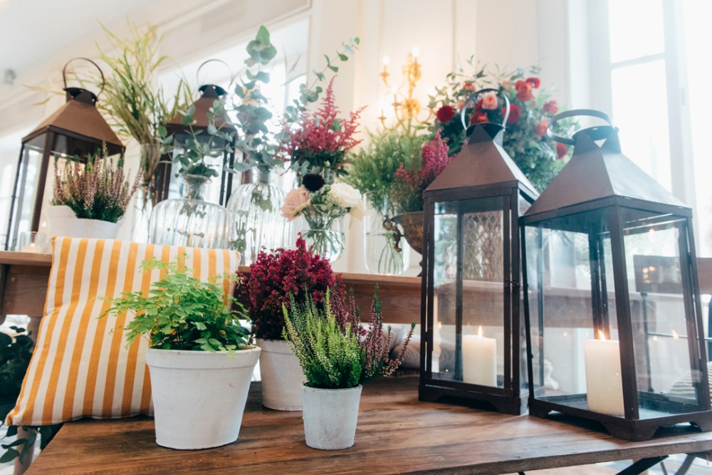wild-bohemian-indoor-garden-wedding-in