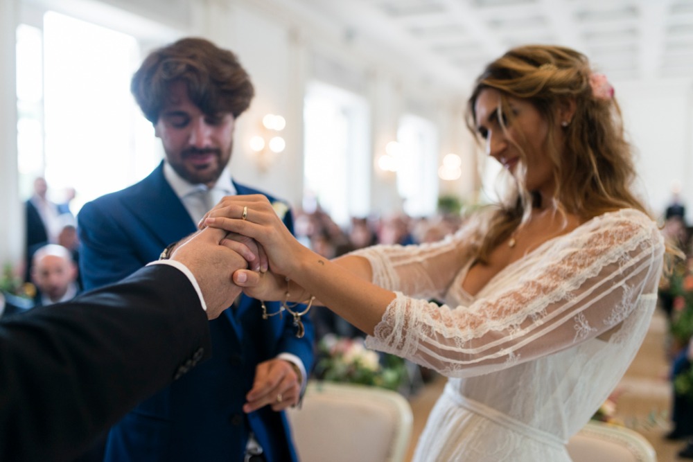 wild-bohemian-indoor-garden-wedding-in
