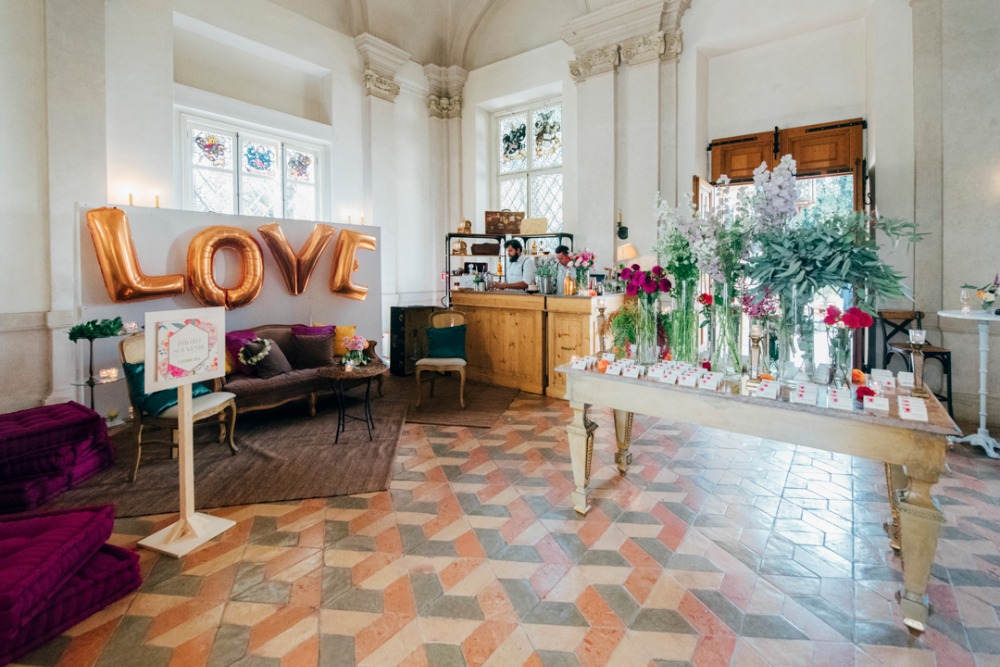 wild-bohemian-indoor-garden-wedding-in