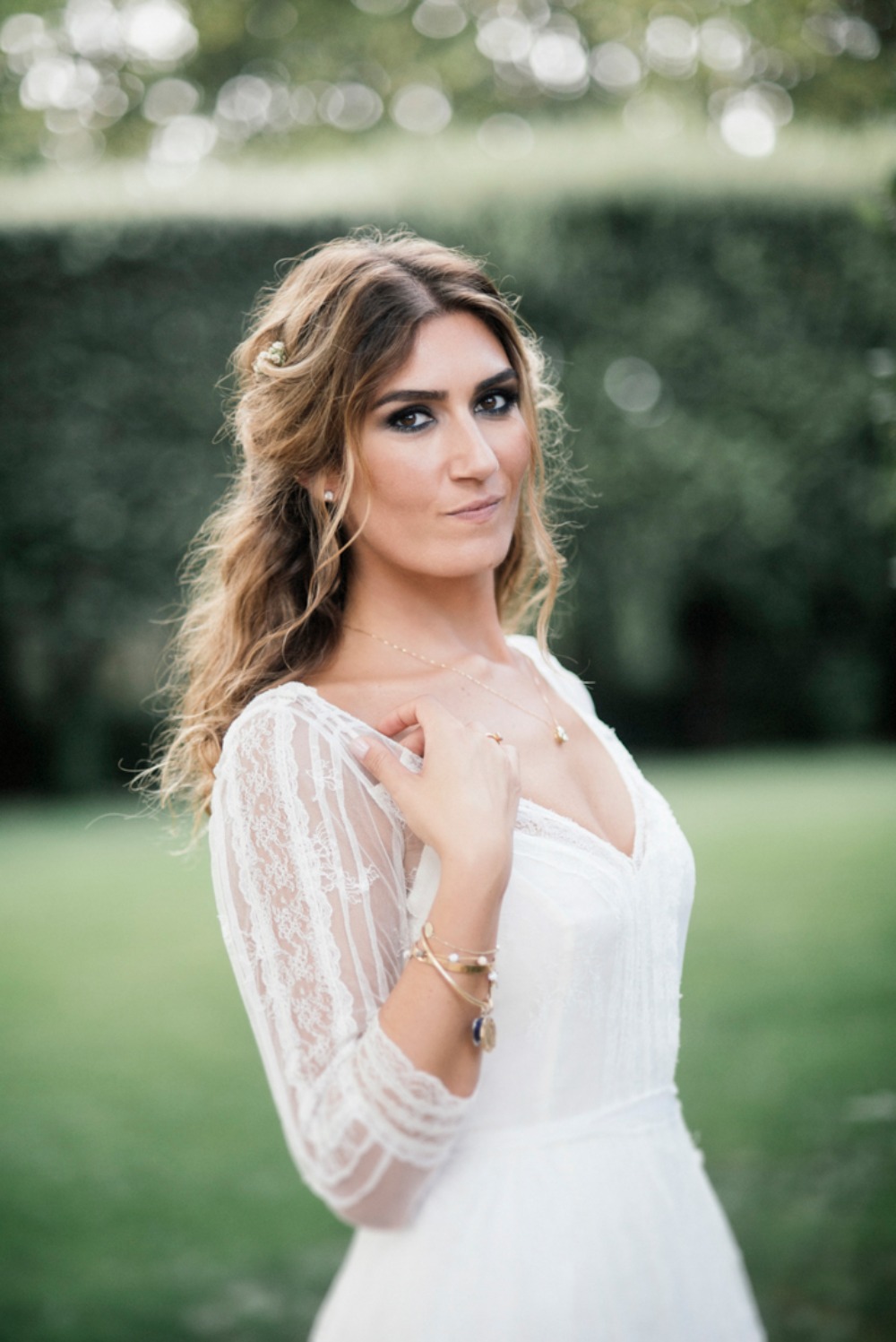 wild-bohemian-indoor-garden-wedding-in