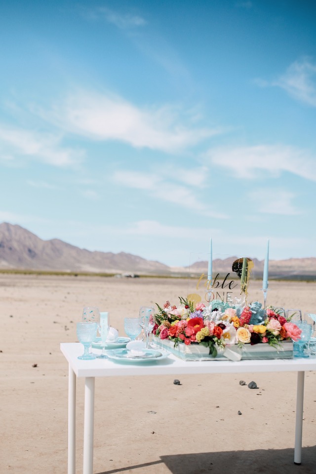 wedding table in the middle of the desert
