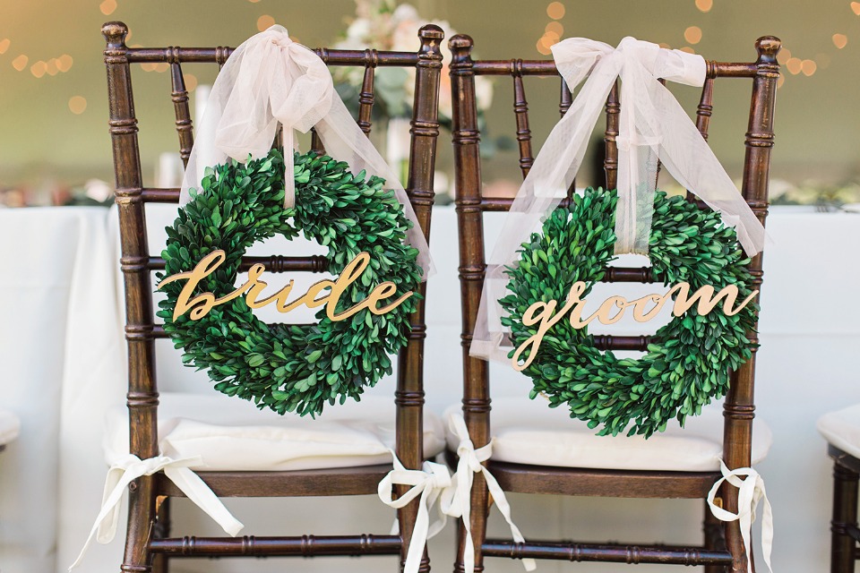 bride and groom wedding wreath seat signs