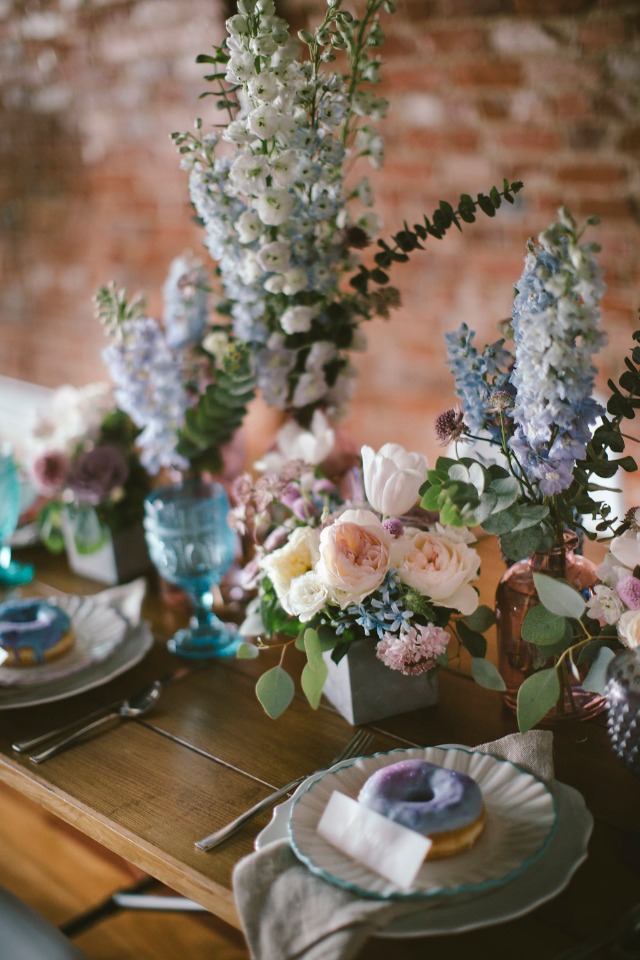 wedding table decor for your industrial modern chic wedding