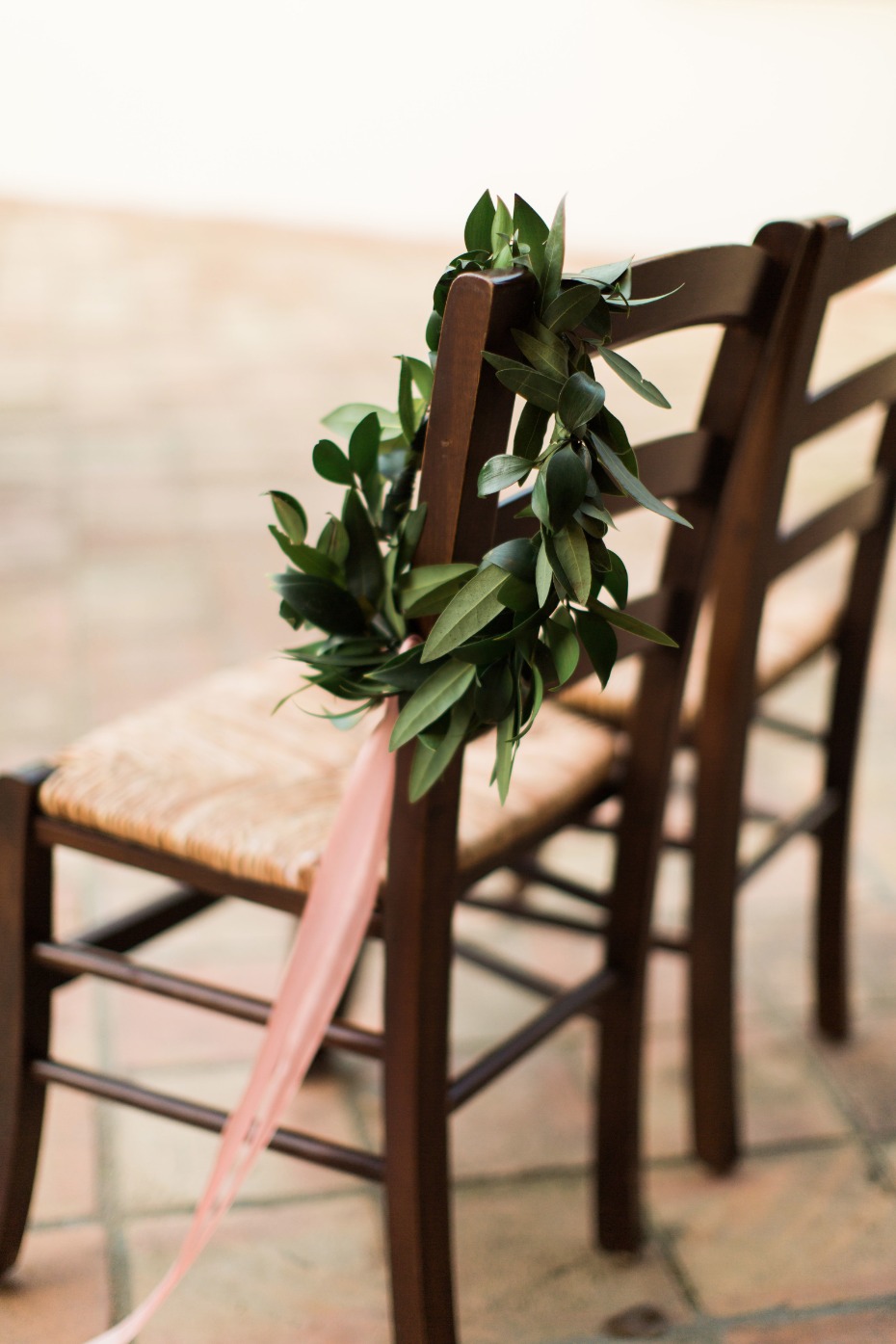 simple wedding chair decor