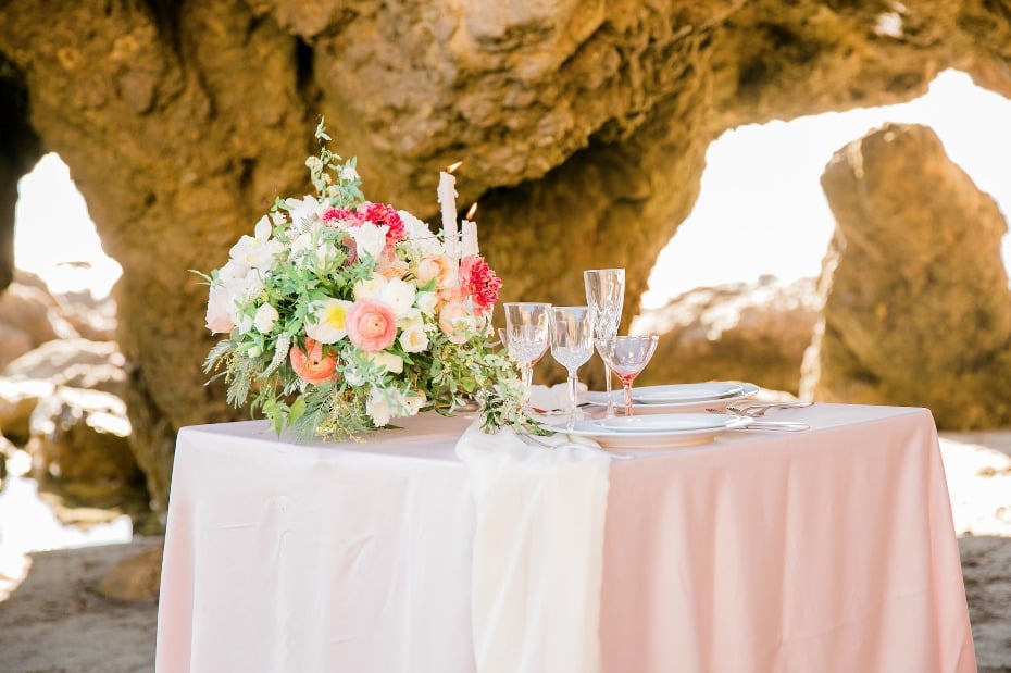 pink beach themed sweetheat table