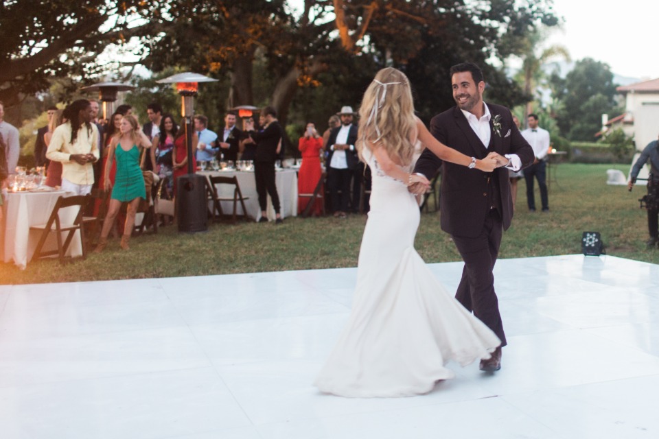 wedding dance made more special with dance lessons