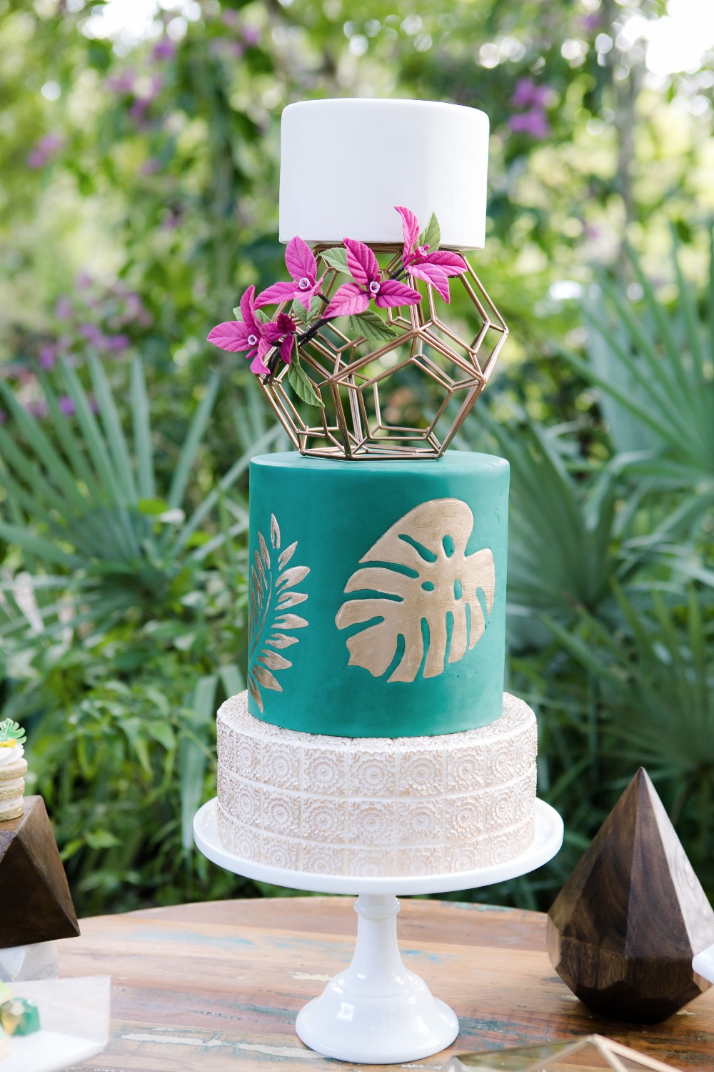 Modern Tropical wedding cake