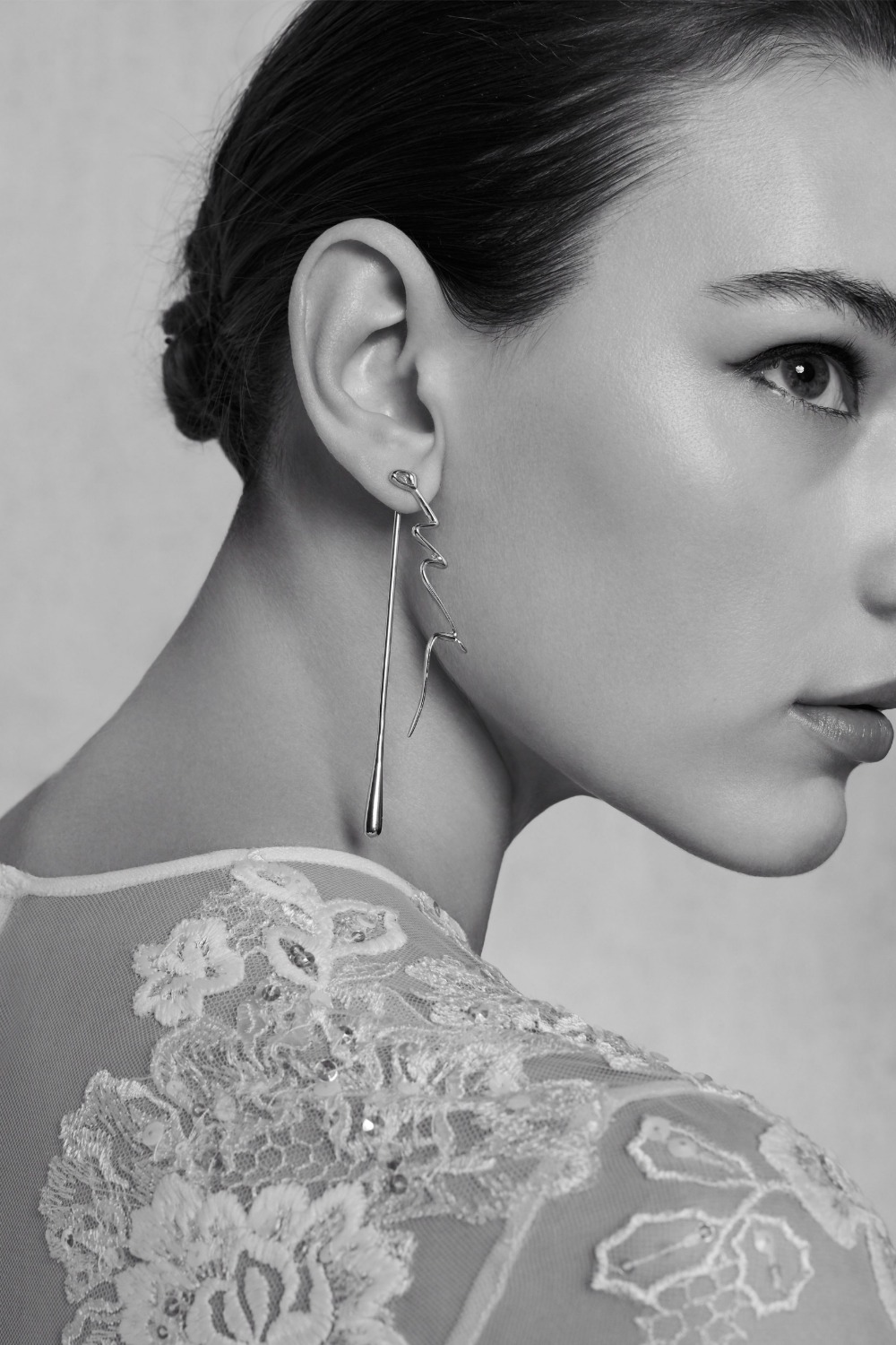 10-elie-saab-spring-18-bridal
