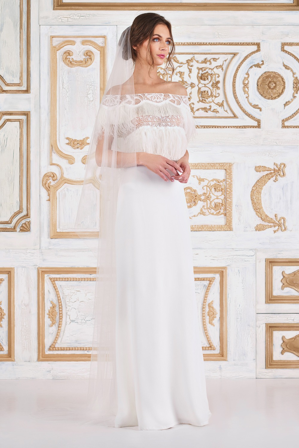 awi17265lbr_ivory_front_veil