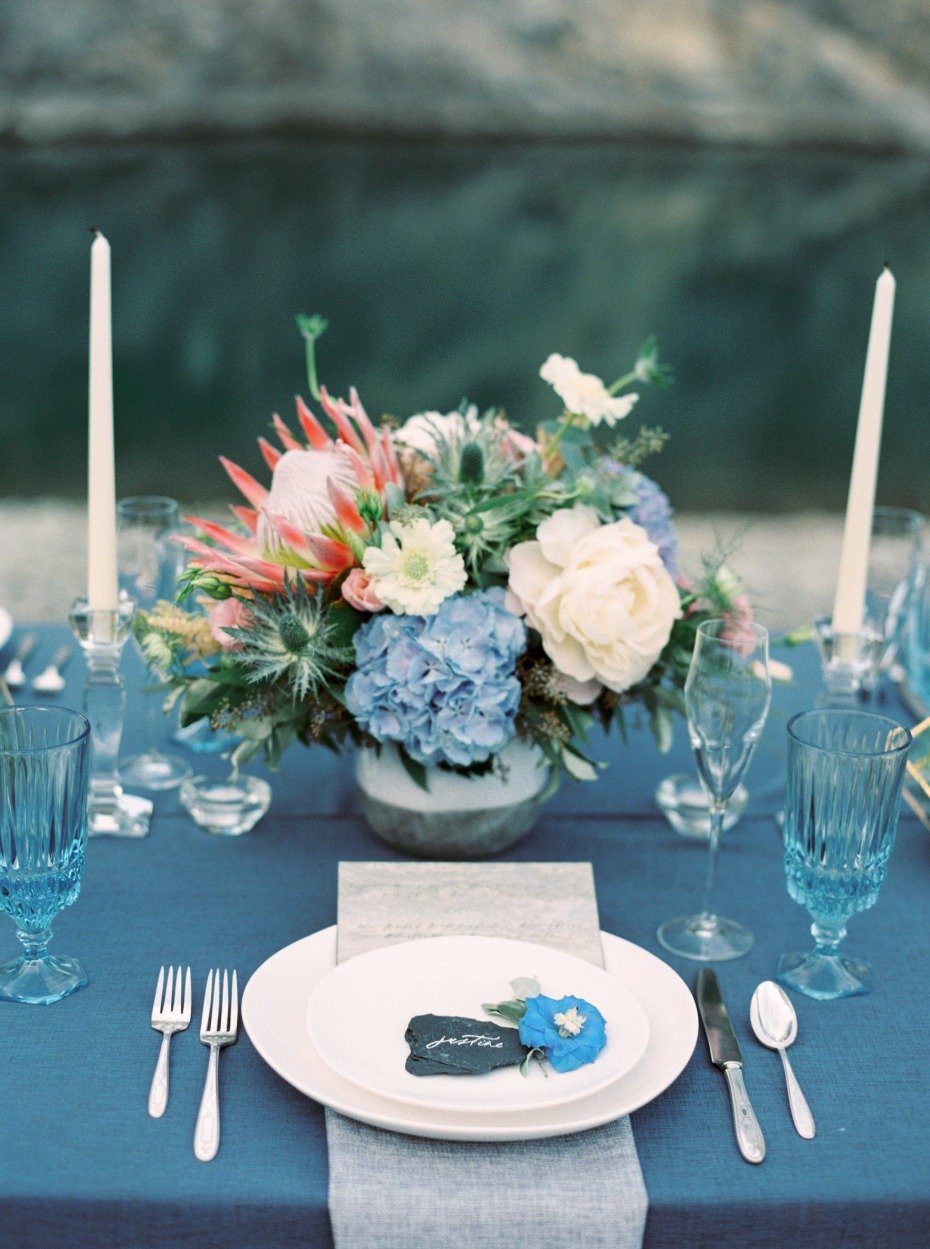 blue and grey wedding table