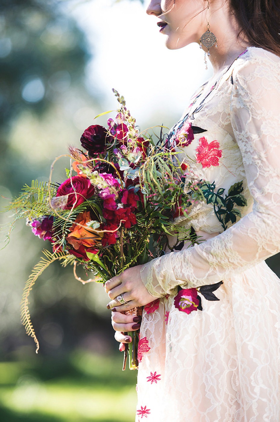 wild flower bouquet ideas for your Fall wedding
