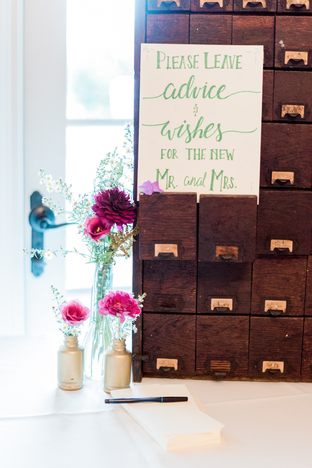 falling-in-love-with-late-summer-wedding