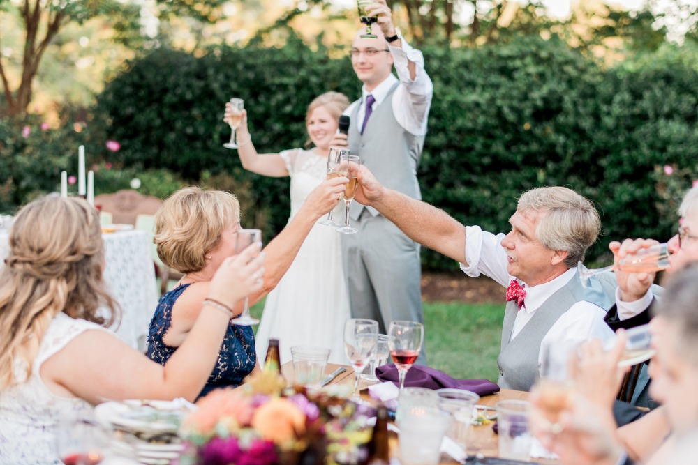 falling-in-love-with-late-summer-wedding