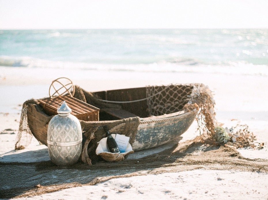 Decor ideas for a beach wedding