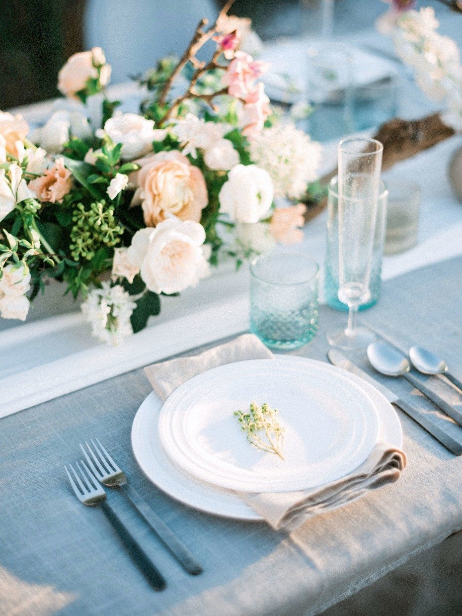 Simple place setting