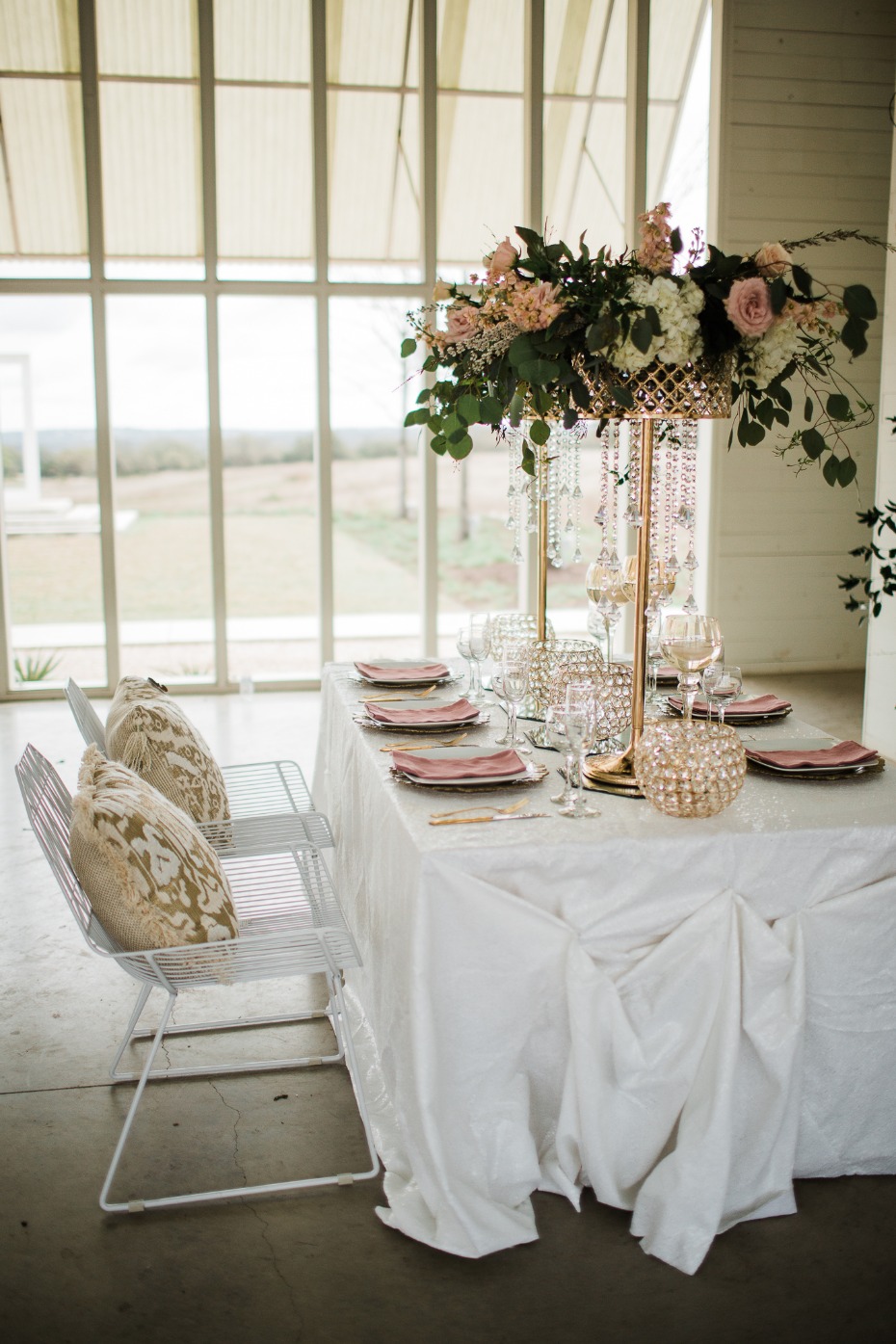modern chic wedding table 