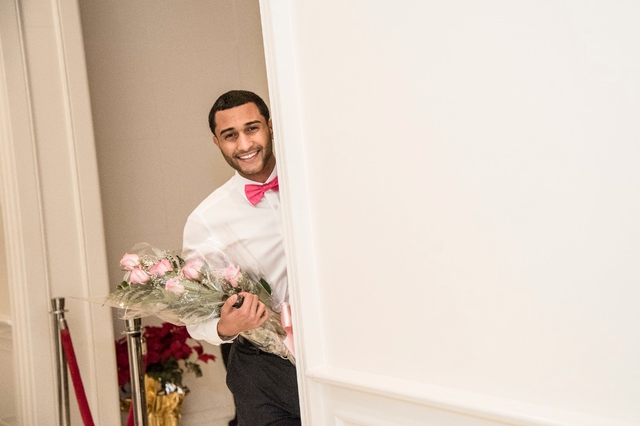 This groom is about to surprise his bride