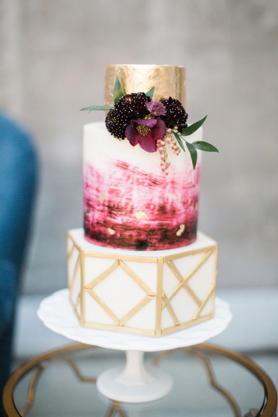 gold and burgundy modern boho style cake