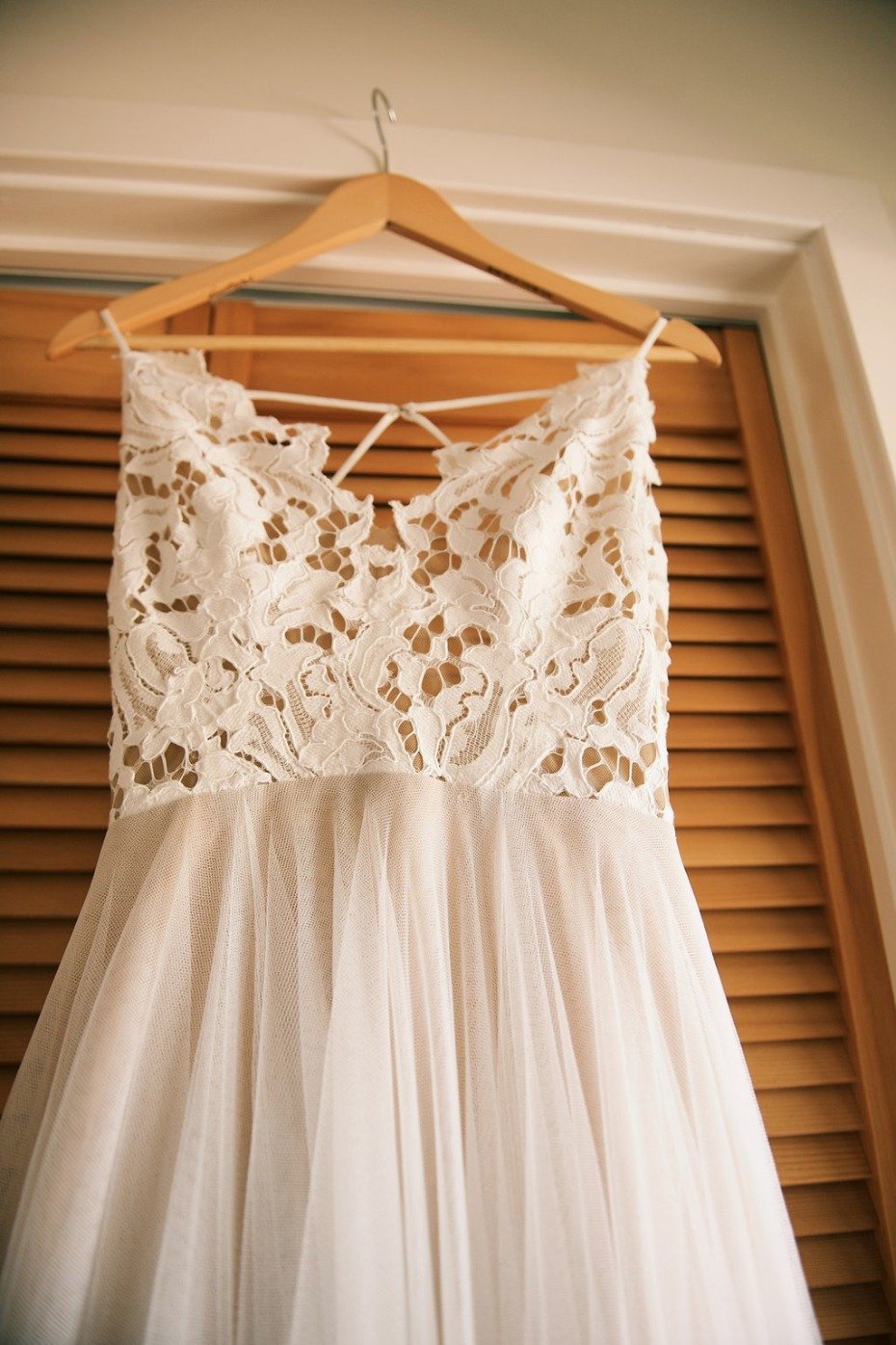 simple and sweet wedding dress