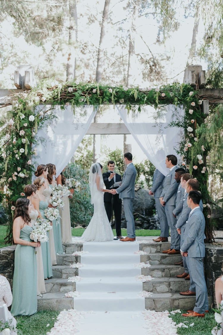 Rustic Never Looked so Glamorous at this Calamigos Ranch Wedding