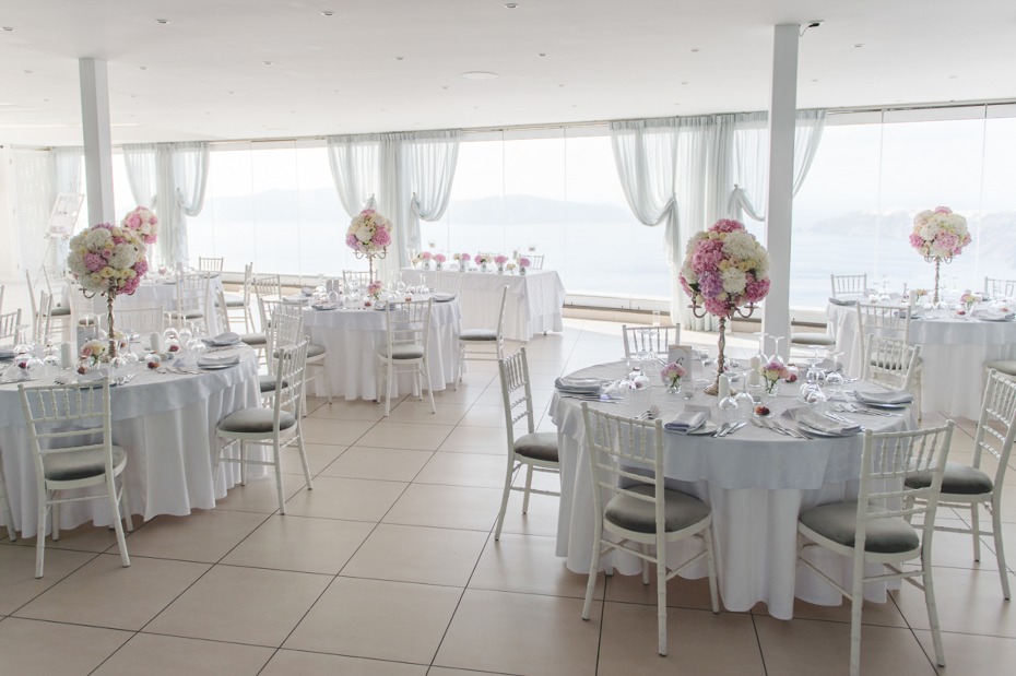 White and pink reception