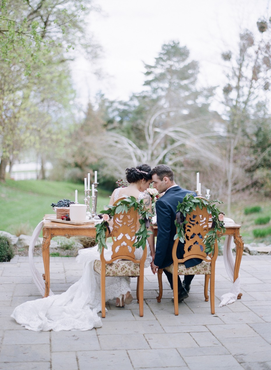 Sweetheart table for a romantic elopement