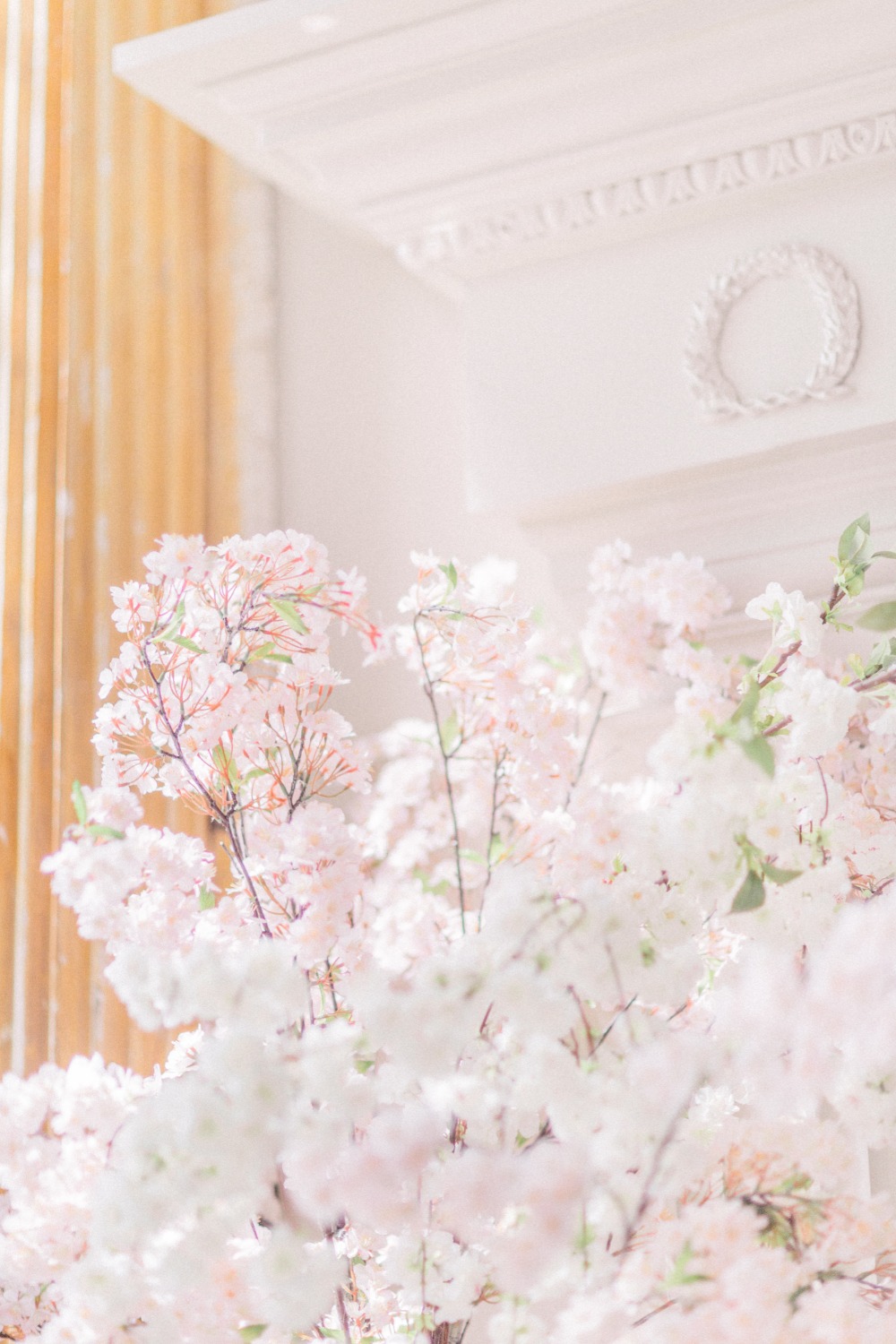 10-stunning-ways-to-use-flowers-at