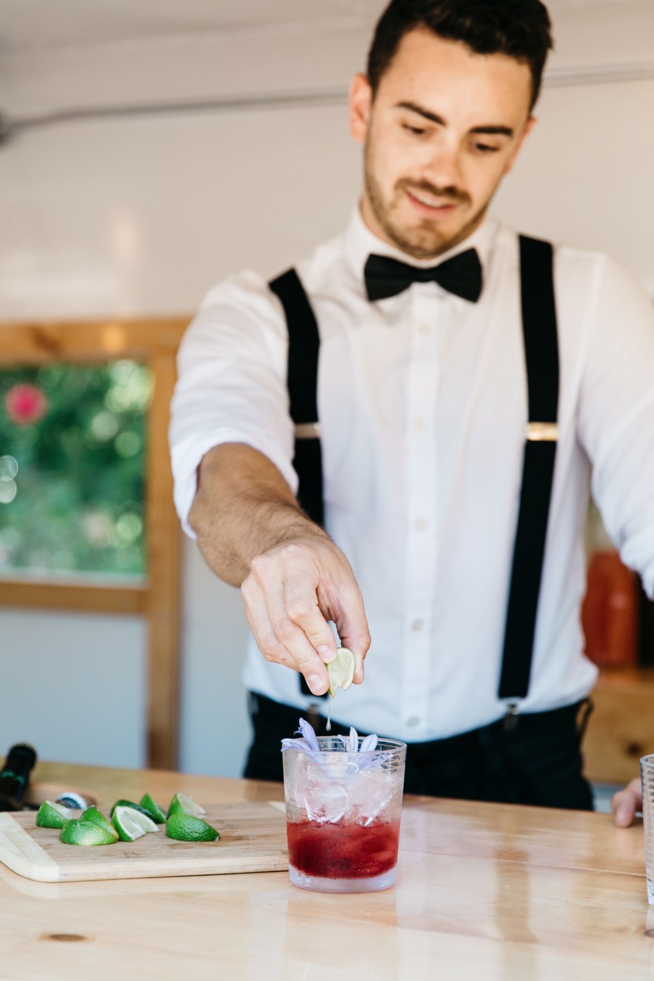 Mobile bartender serving Southern California