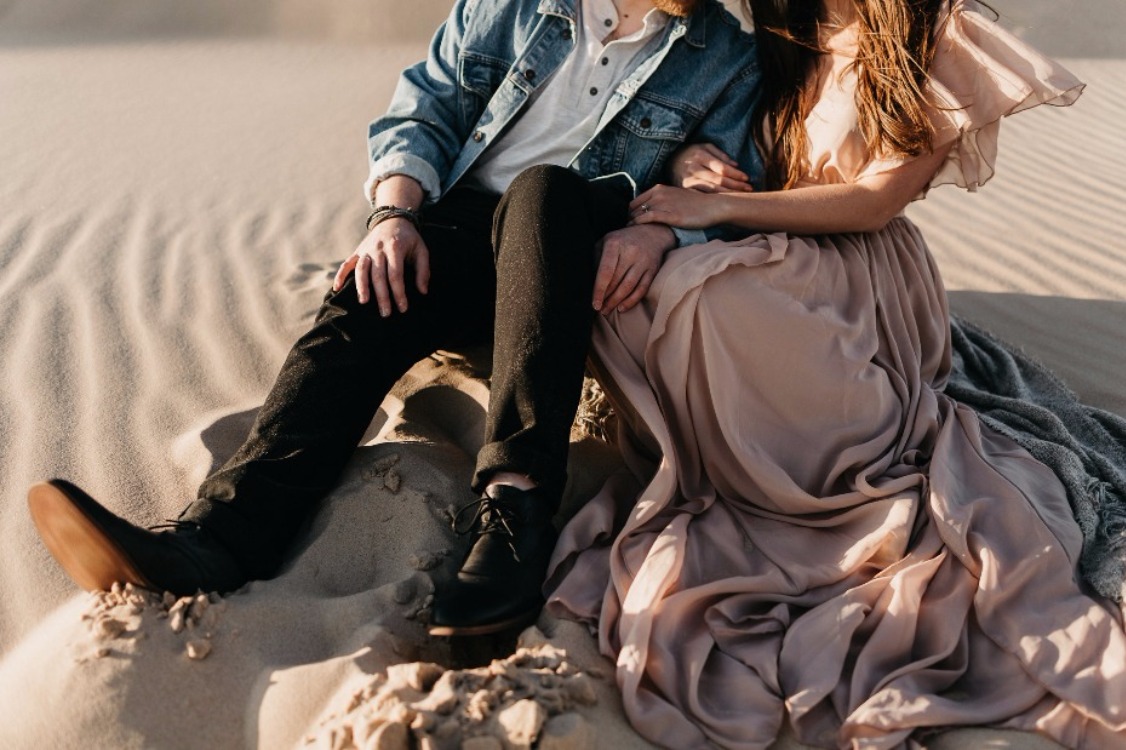 How To Have A Hipster + Desert Engagement Shoot