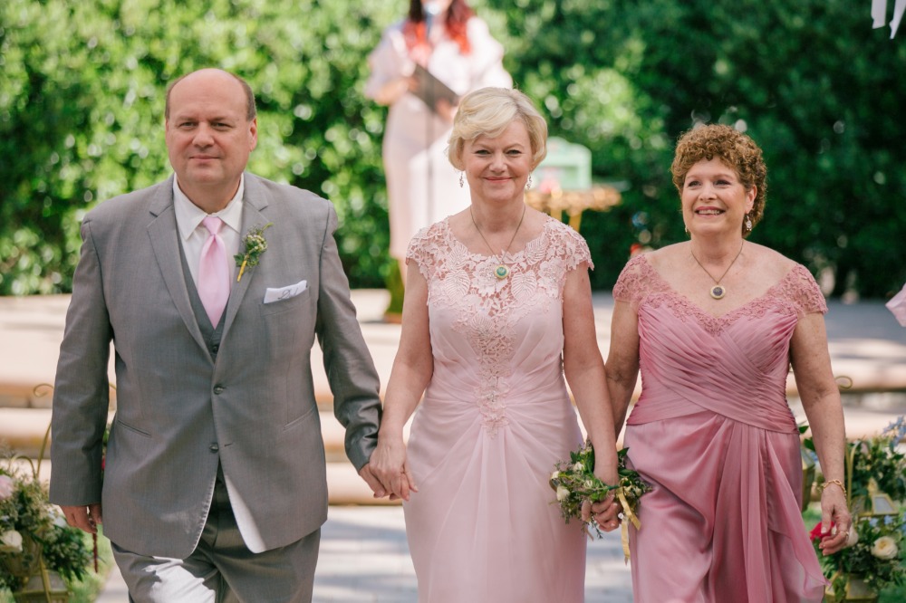 how-to-turn-a-garden-wedding-into-a