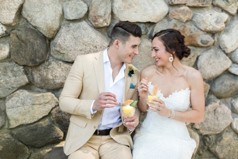 Gelato for the bride and groom
