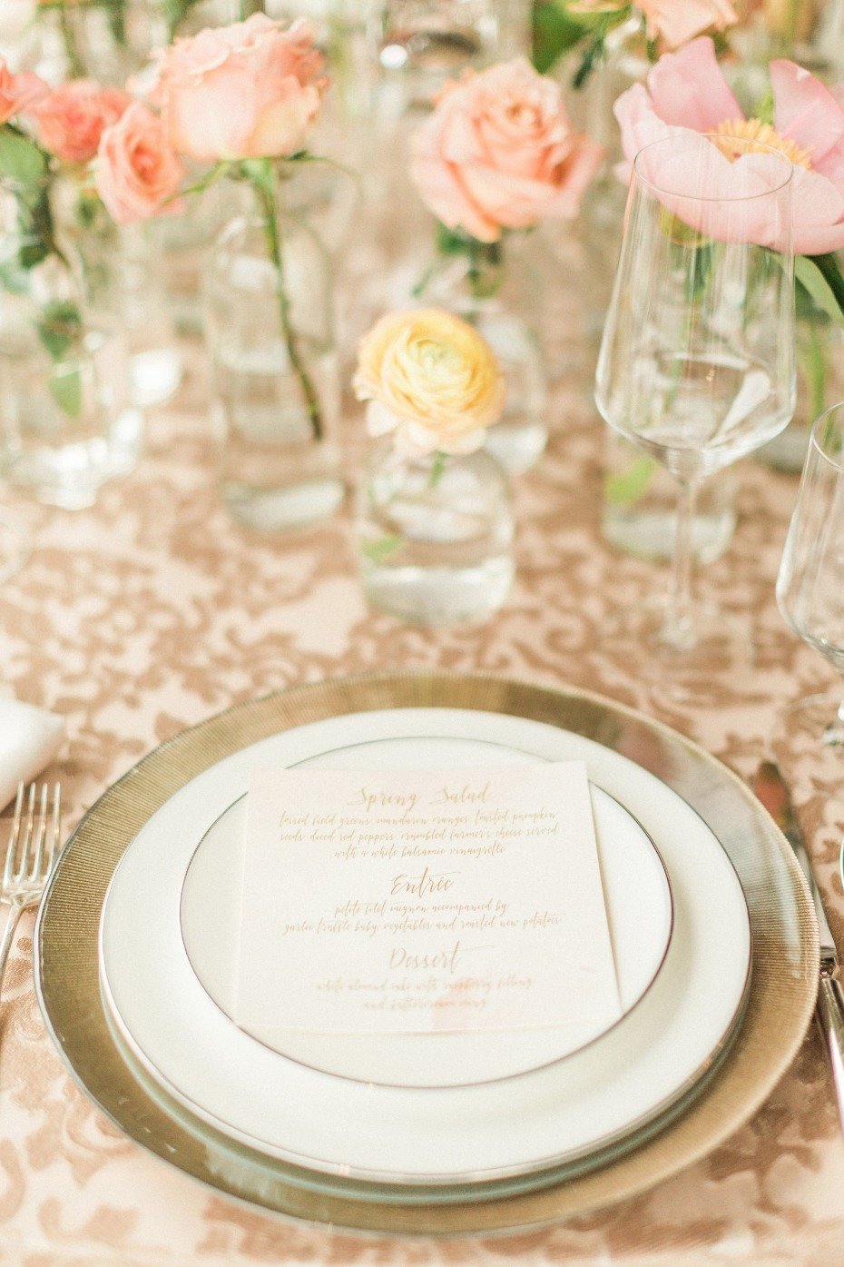 gold and blush wedding table