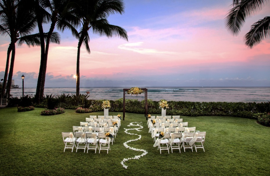 Oahu ocean front wedding venue