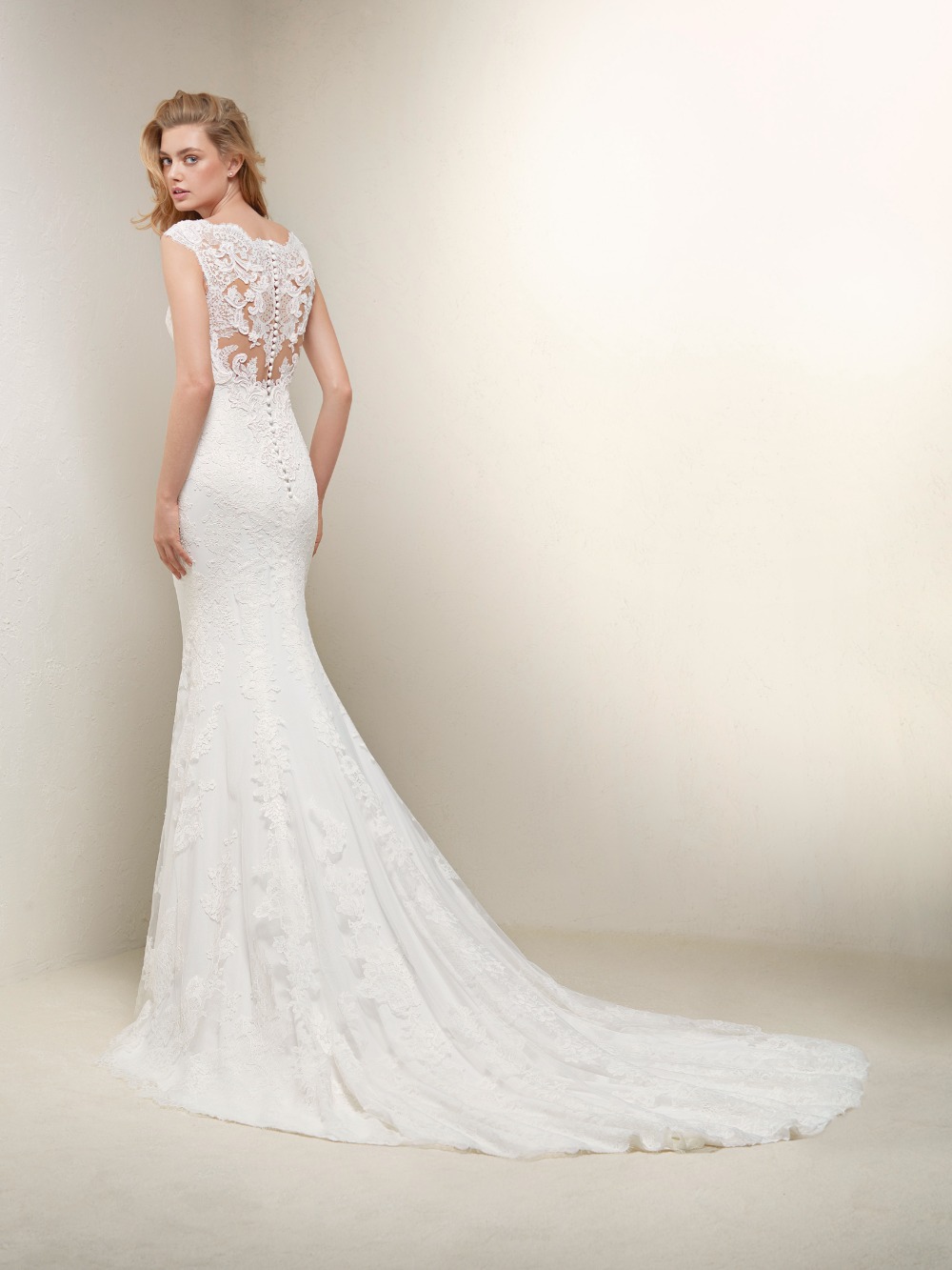 pronovias