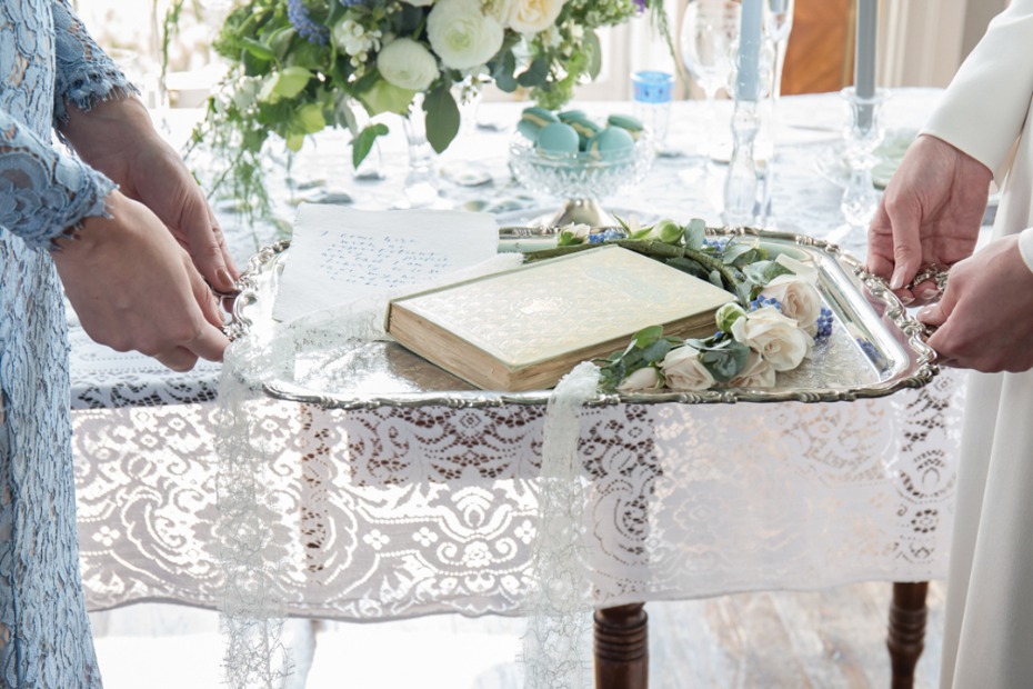Sense and Sensibility inspired wedding ideas