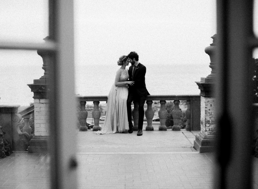 villa-terrace-is-an-italian-wedding
